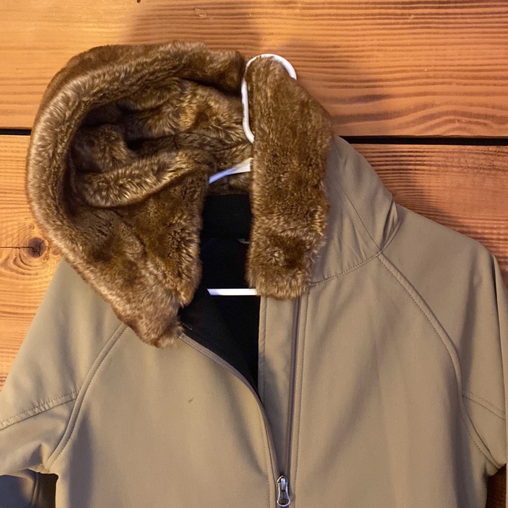 Marmot jacket - Picture 2 of 3